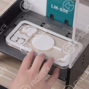 Stampo protettivo in plastica per cover posteriore laser di tipo 2 per iPhone 8-